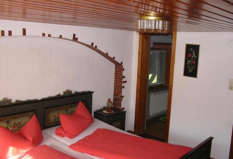 חדר סטנדרטי לשלושה עם נוף, Rommelehof