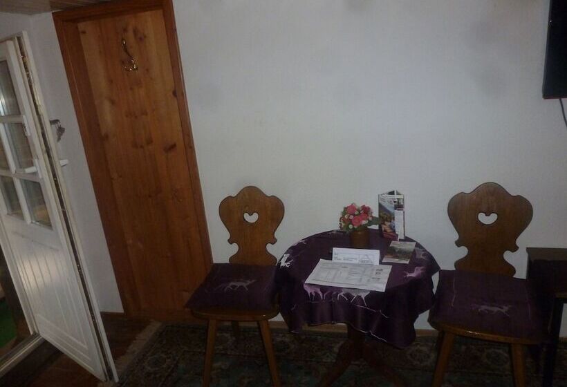 חדר סטנדרט עם מרפסת, Rommelehof