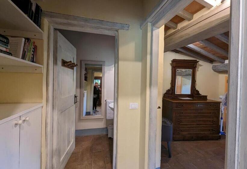 テラス付き1ベッドルームアパートメント, Podere Spedalone