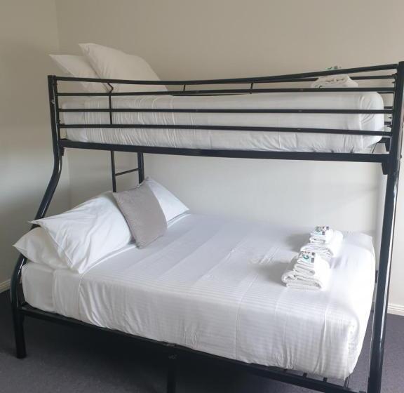 带1个卧室的豪华公寓, Carlton Suites