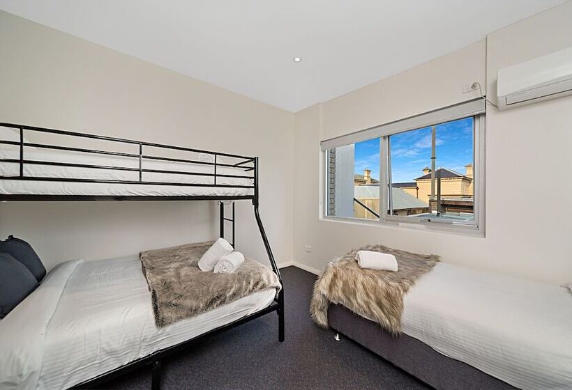 带1个卧室的豪华公寓, Carlton Suites