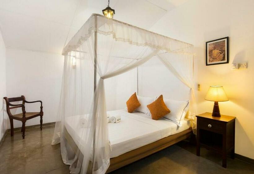 منزل غرفة نوم واحدة, Bilin Tree House