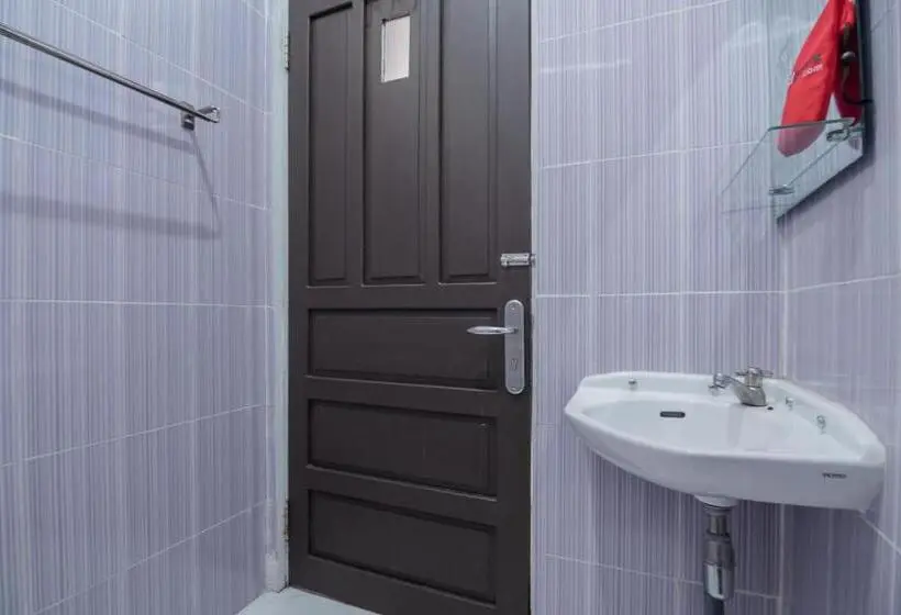 اتاق لوکس, Reddoorz Syariah Plus @ Banjarbaru