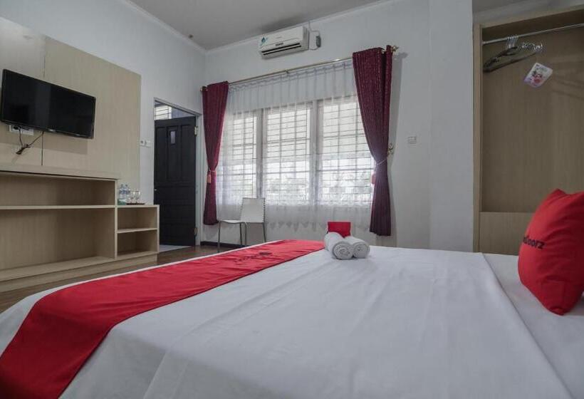 اتاق لوکس, Reddoorz Syariah Plus @ Banjarbaru