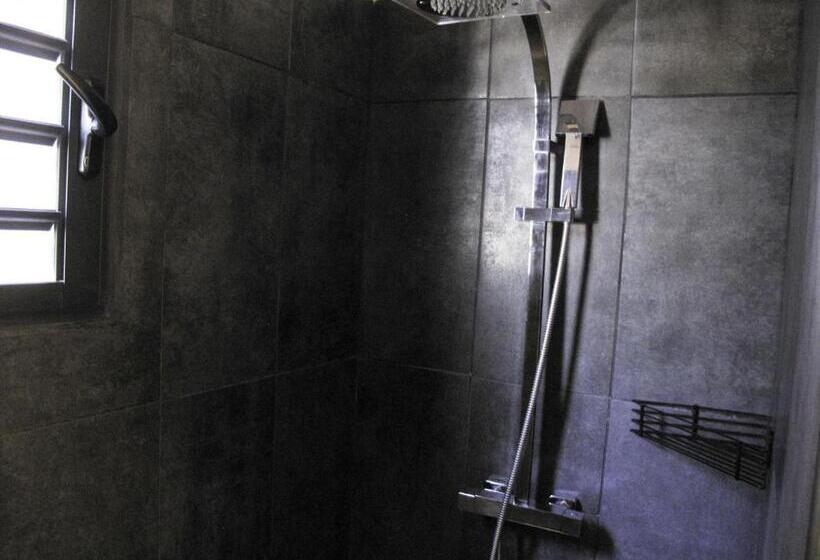 اتاق سوپریور, Vert Lagon