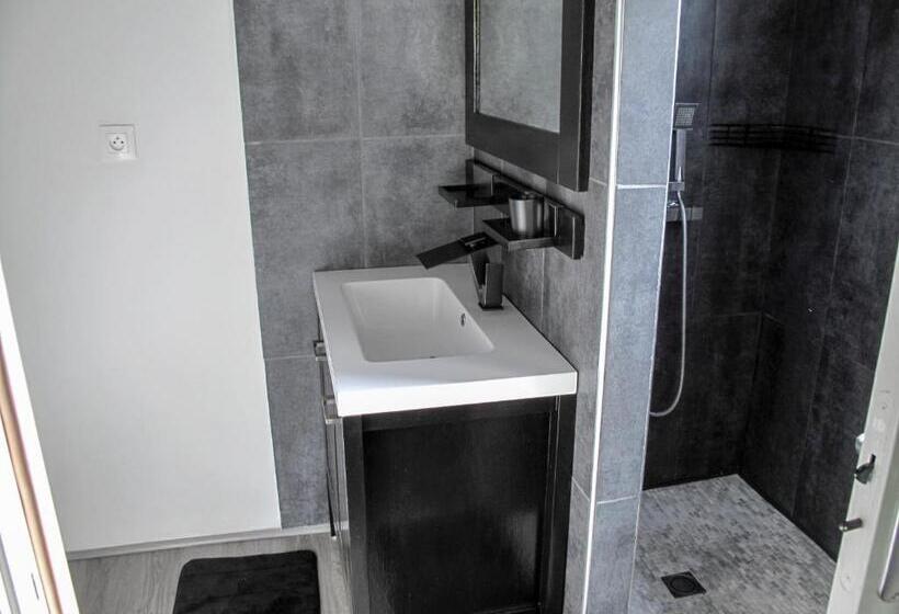 اتاق سوپریور, Vert Lagon