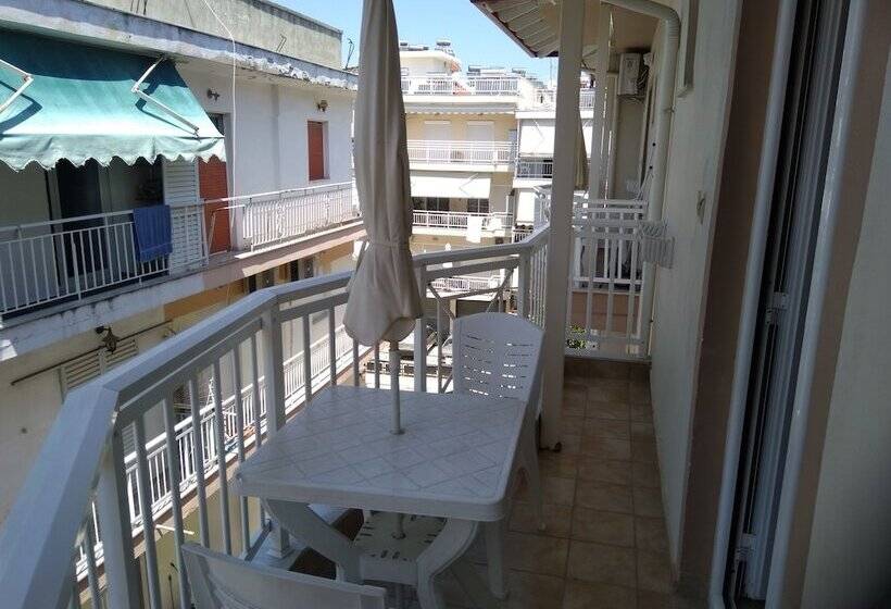 标准工作室, Villa Pigasos