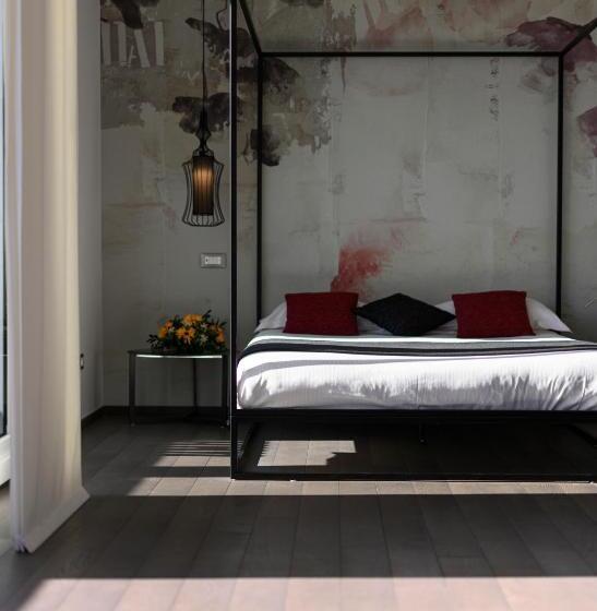 سوئیت جونیور با تراس, B&b The Attico