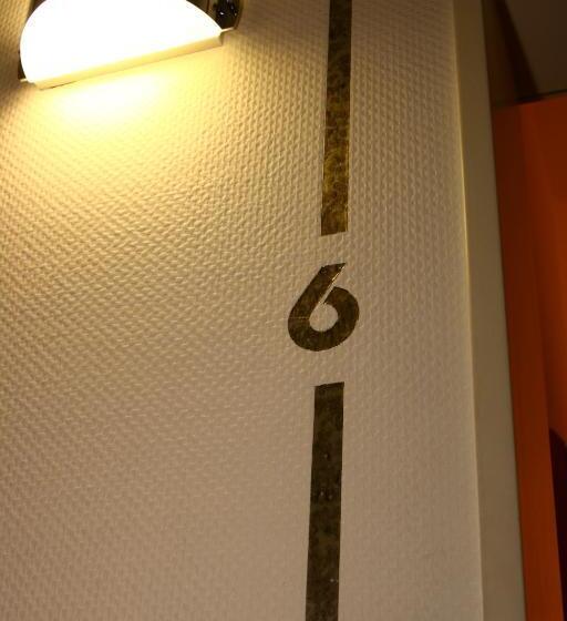 Standard Single Room, Am Weiher