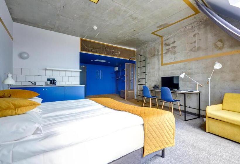 غرفة ديلوكس, Arche Geologiczna