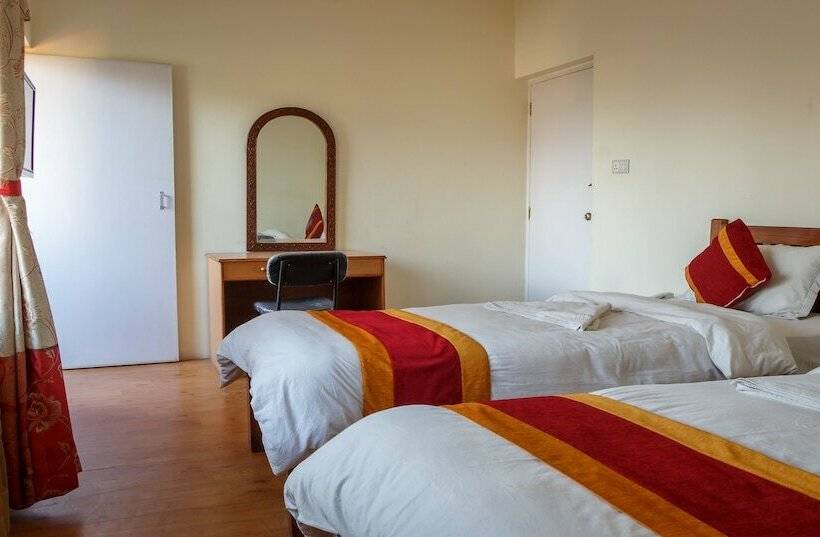 اتاق لوکس سه تخته, Hikers Haven