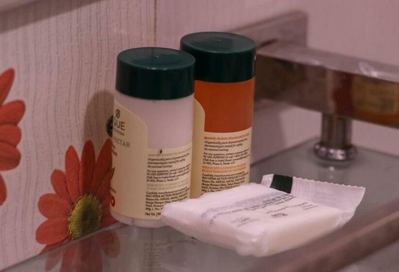 اتاق لوکس, Hikers Haven