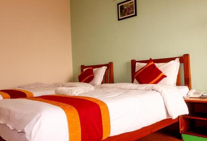 اتاق لوکس, Hikers Haven