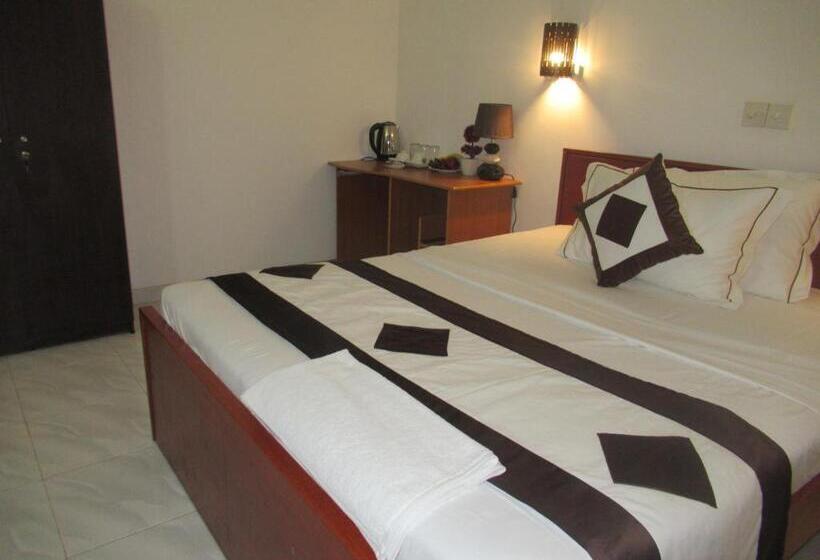 اتاق استاندارد, Green Mo Holiday Inn