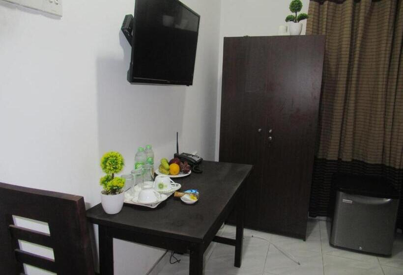 اتاق لوکس, Green Mo Holiday Inn