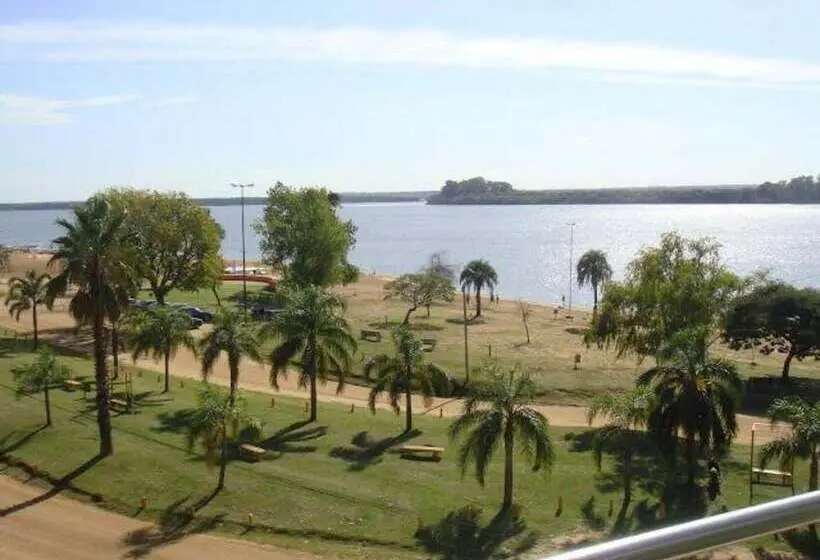 スタンダードトリプルルーム, Brisas Del Lago Apart & Hotel Federacion