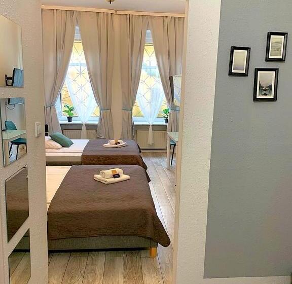 חדר משפחתי, Great Polonia świdnica City Center