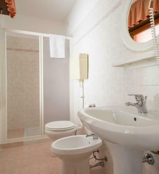 标准间带湖景, La Gardenia & Villa Oleandra