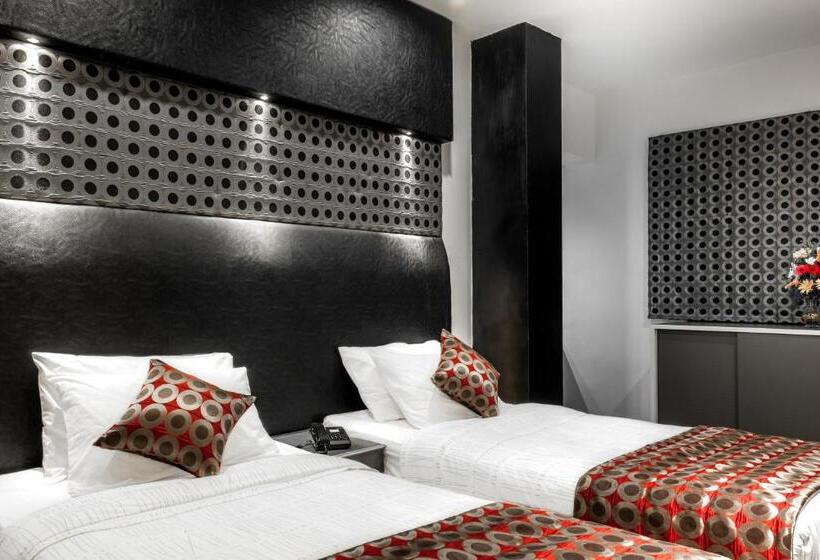 Chambre Deluxe, Saaral Residency