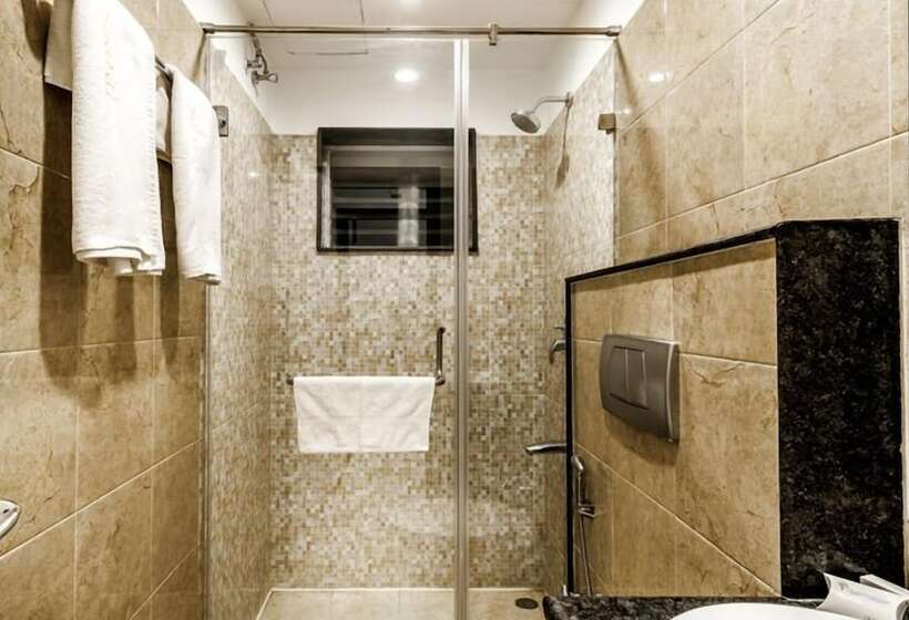 Chambre Deluxe, Saaral Residency