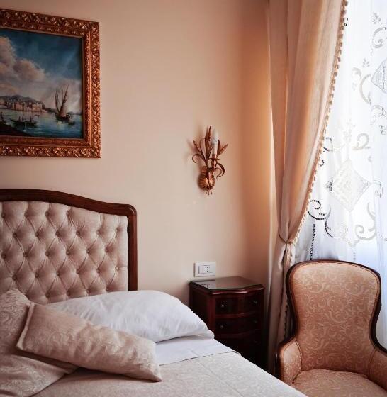 Номер Deluxe, B&b Joan's Heritage