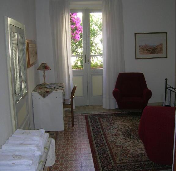 Трехместный Номер Deluxe, Ex B&b La Bicocca Via Umberto 15, Iun S1733