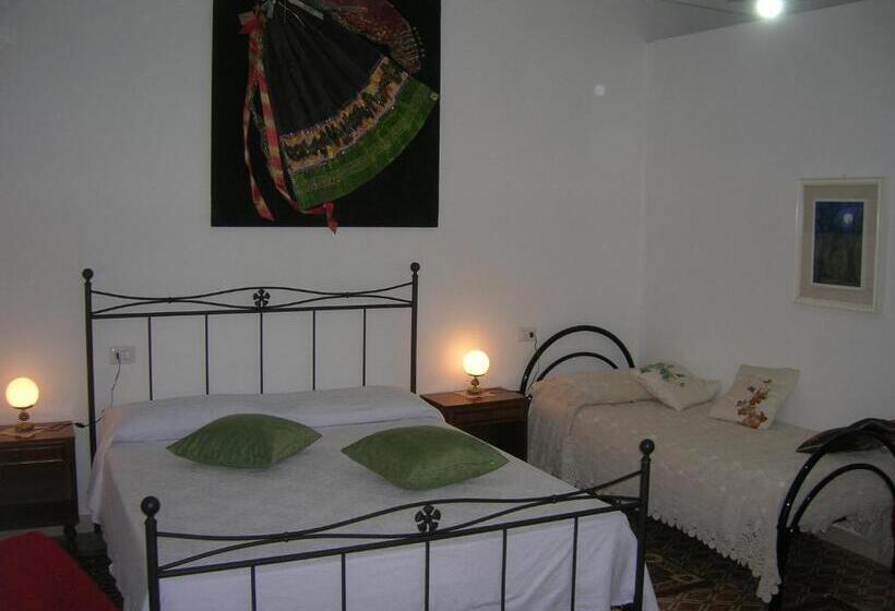 Трехместный Номер Deluxe, Ex B&b La Bicocca Via Umberto 15, Iun S1733