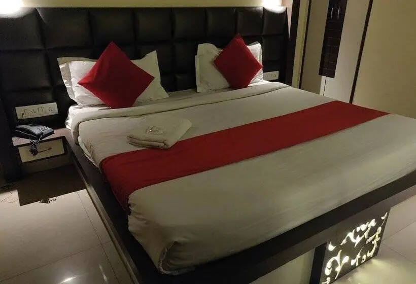 Chambre Deluxe, Rahul