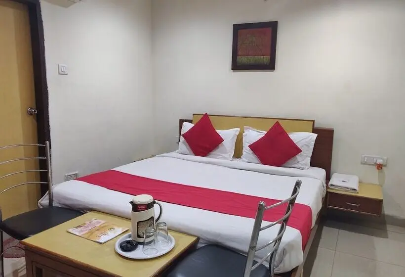 Chambre Deluxe, Rahul