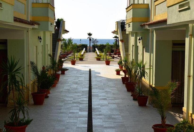 דירת חדר, Residence Santa Barbara