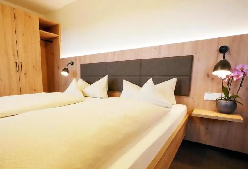 スーペリアールーム, Berghotel Zollersteighof
