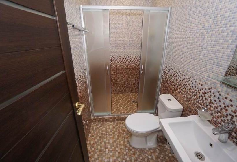 اتاق استاندارد سه نفره, Viamond