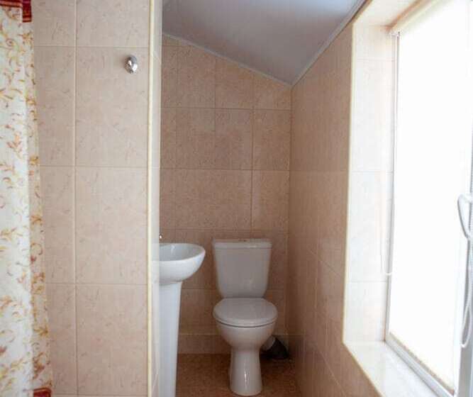 اتاق استاندارد سه نفره, Viamond