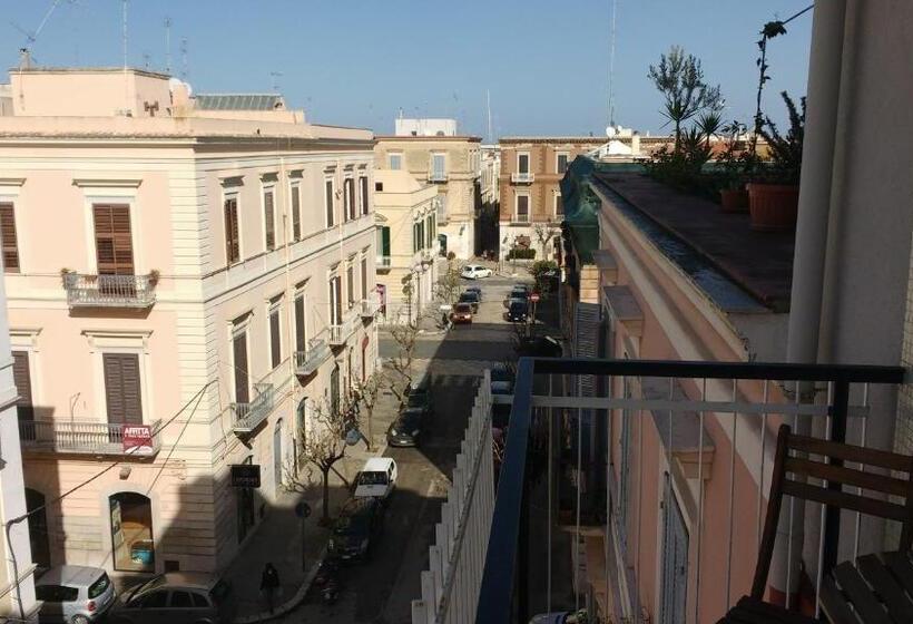 スタンダードルーム, My Room In Trani