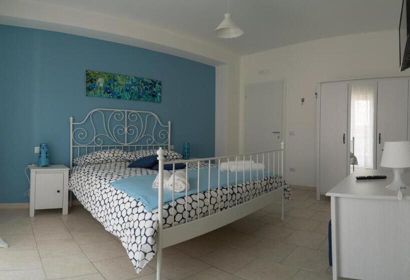 スタンダードルーム, My Room In Trani