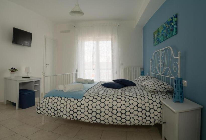 スタンダードルーム, My Room In Trani