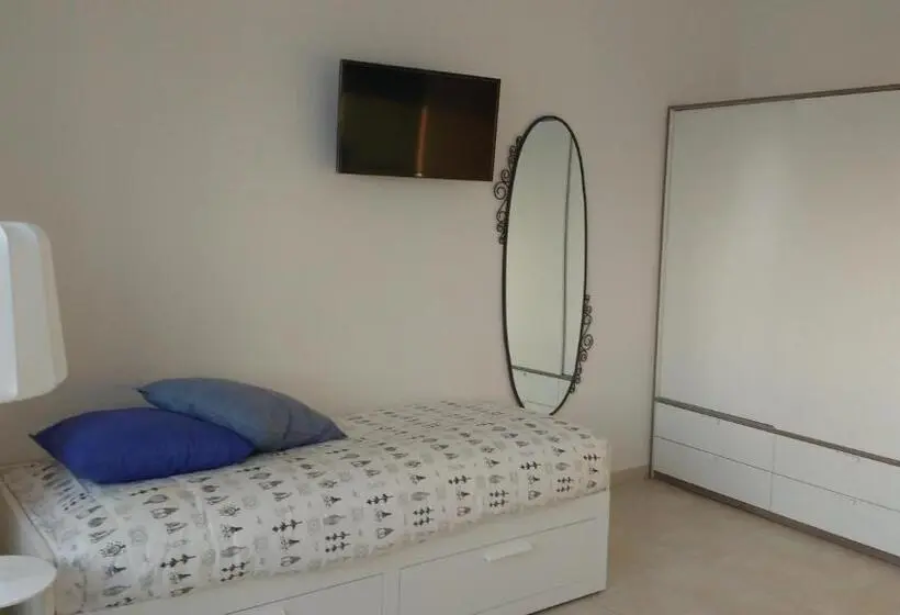 Standard Neljän Hengen Huone, My Room In Trani
