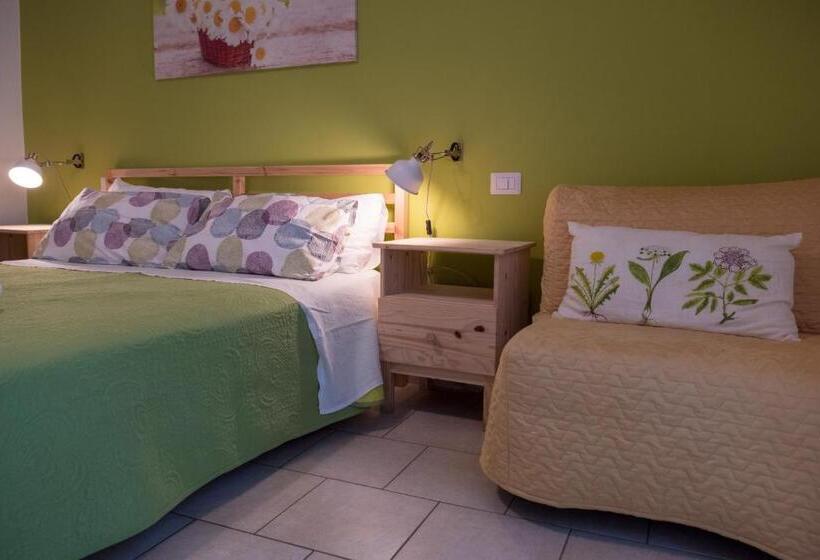 スタンダードトリプルルーム, My Room In Trani