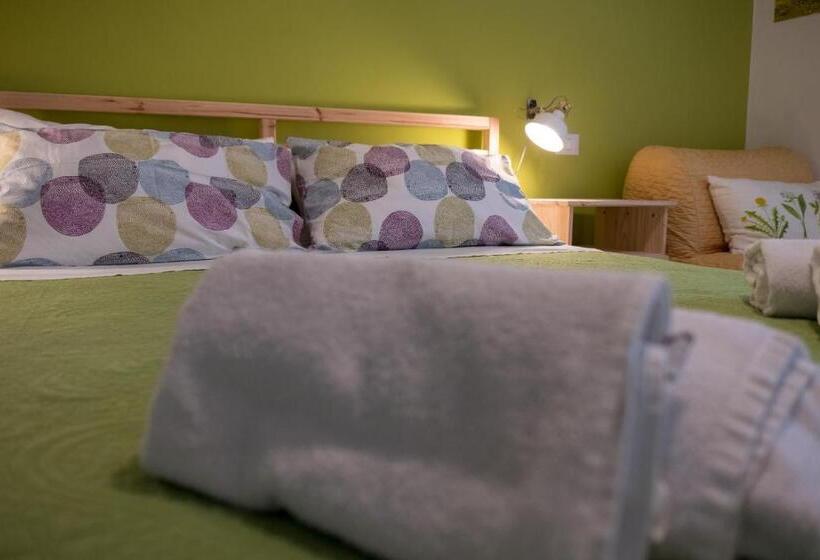 スタンダードトリプルルーム, My Room In Trani