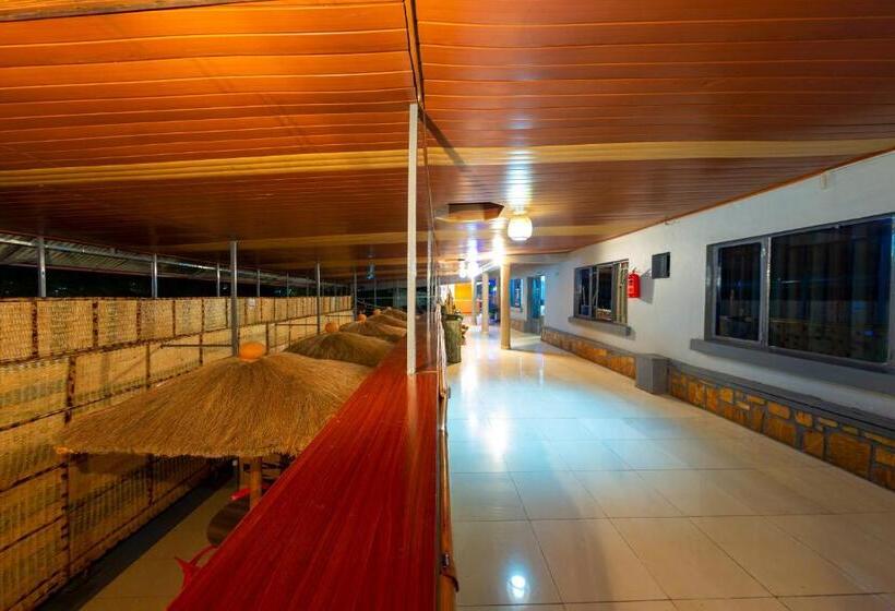 اتاق لوکس, B Maurice Guest House