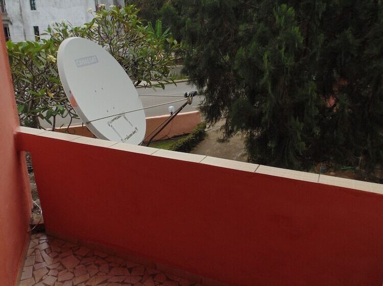 اتاق عادی با تخت دوبل, Hôtel Les Polygones