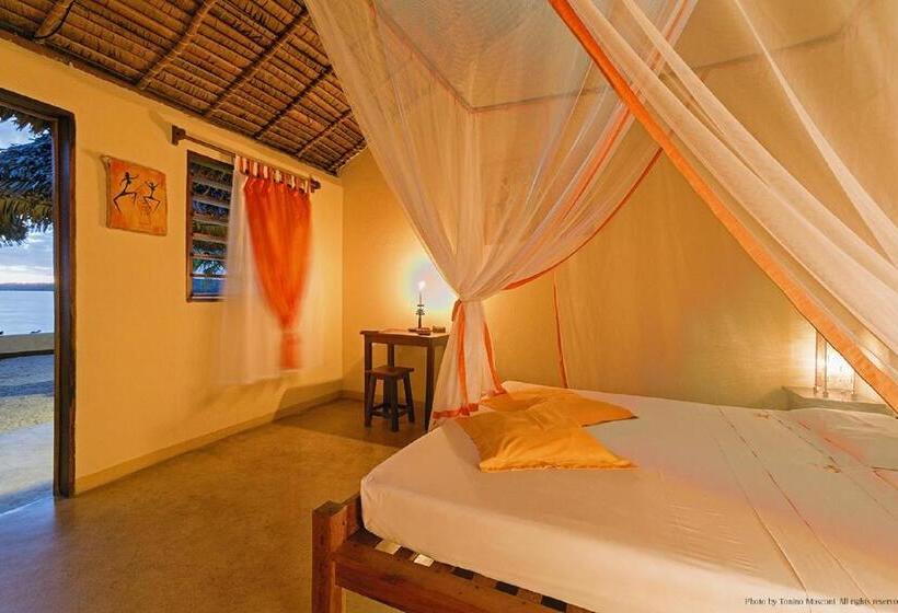 اتاق لوکس, Sambatra