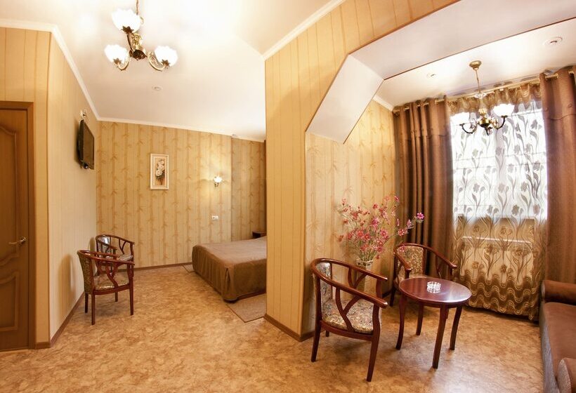 Студия Deluxe, Gostinichnyy Kompleks Shankhay