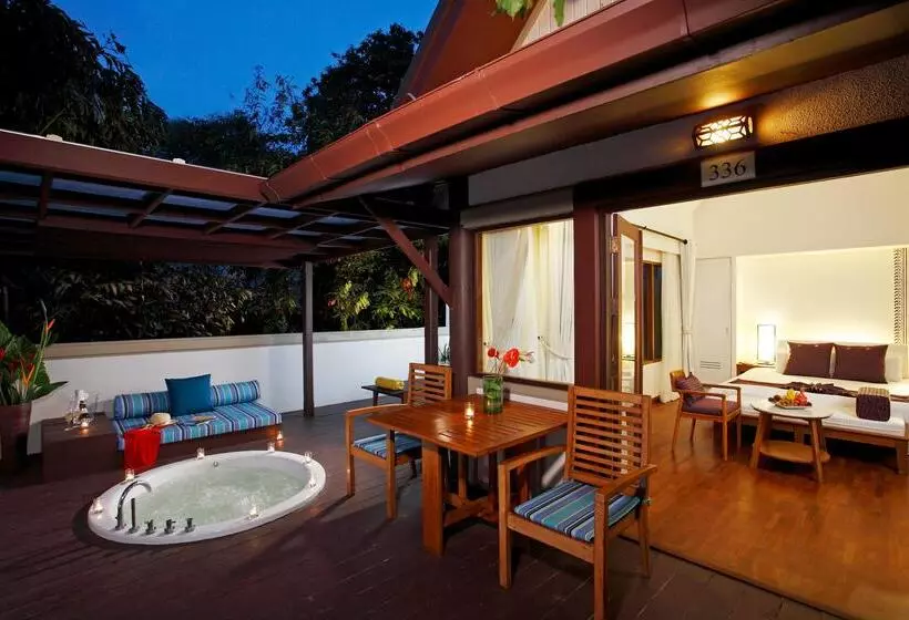 デラックスビラの１ベッドルーム, Centara Villas Samui   Sha Plus