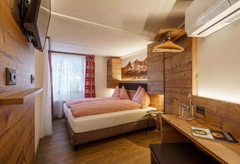 Standard Room, Alpenblick Hotel & Restaurant Wilderswil By Interlaken