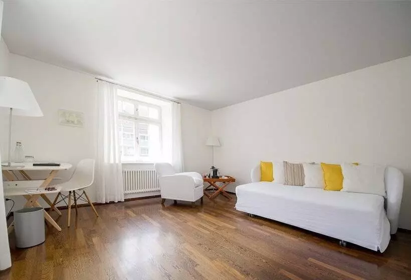 سوییت جونیور, Gast  Und Kulturhaus Der Teufelhof Basel