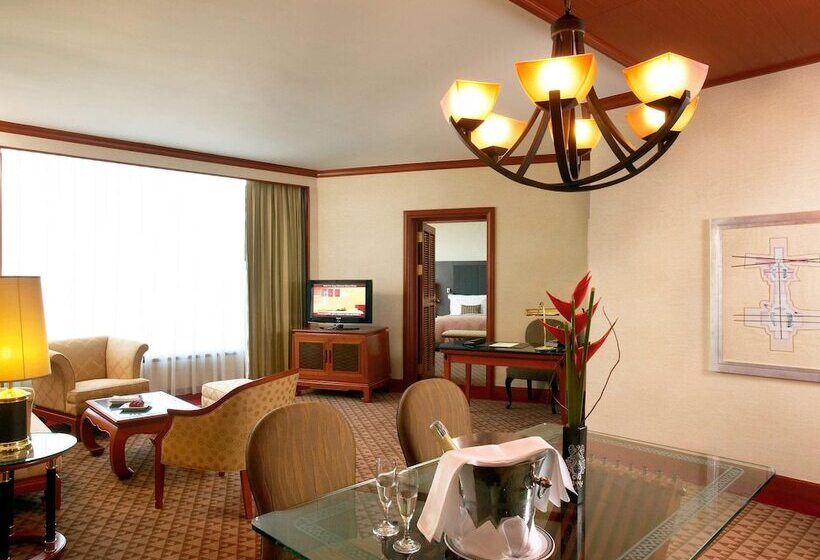 이그제큐티브 스위트, Pullman Khon Kaen Raja Orchid