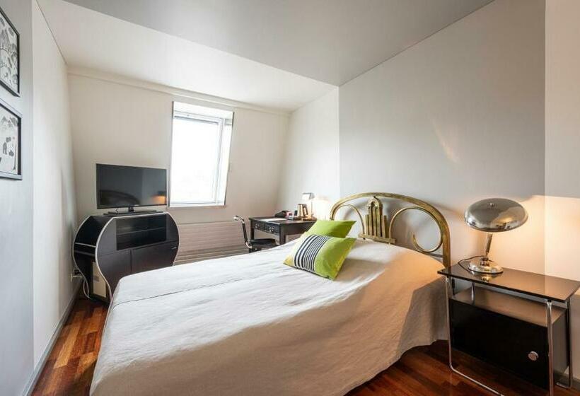 标准单人间, Rebstock