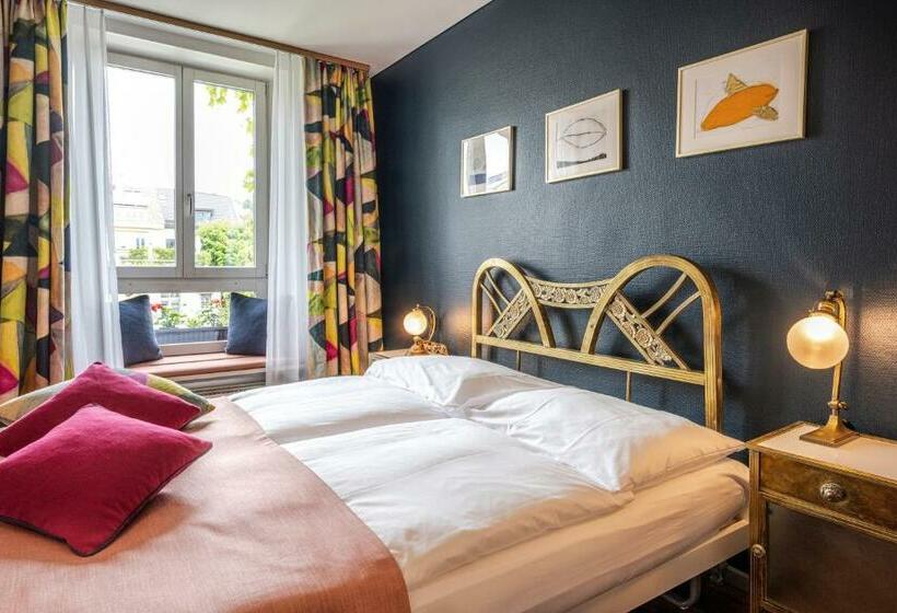 标准单人间, Rebstock