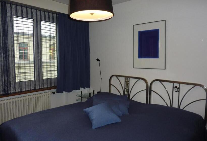 2 Bedrooms Apartment Lake View, Rebstock